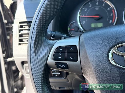 Used 2013 Toyota Corolla S FWD image 22
