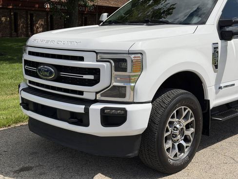 Used 2022 Ford F350 Lariat w/ Lariat Ultimate Package AWD/4WD image 10