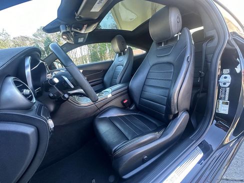 Used 2018 Mercedes-Benz C 300 Coupe image 6