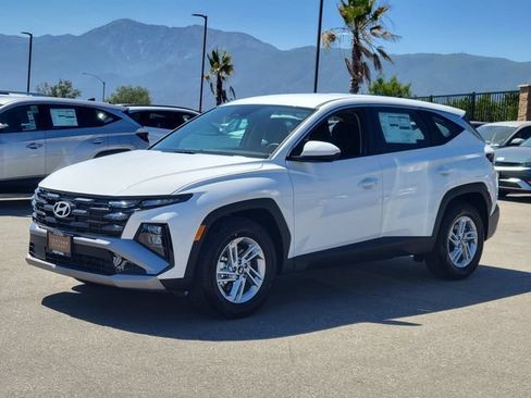 New 2026 Hyundai Tucson SE FWD image 2