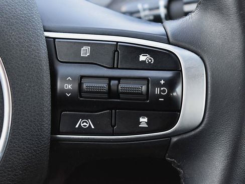 Used 2025 Kia K5 GT-Line w/ GT-Line Premium Package AWD/4WD image 8