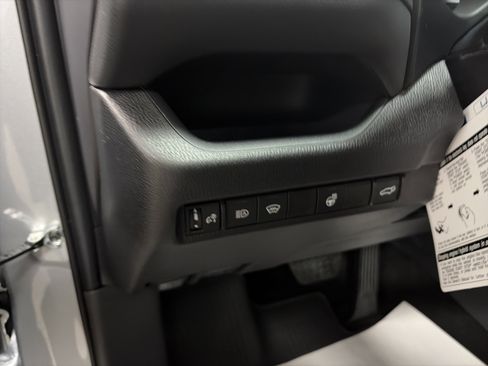 New 2025 Toyota RAV4 XLE image 16