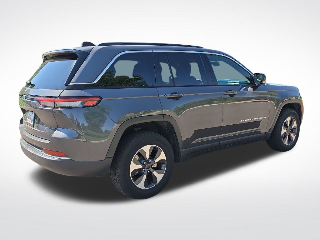 Used 2024 Jeep Grand Cherokee Limited 4xe AWD/4WD image 6