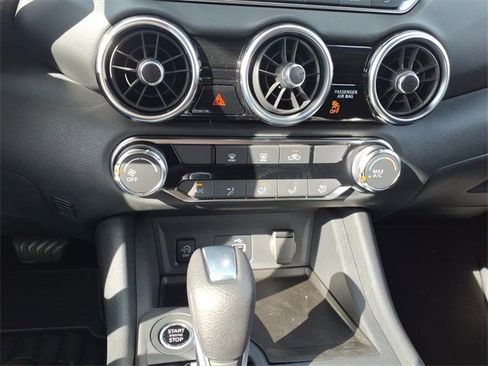 New 2025 Nissan Sentra S image 13