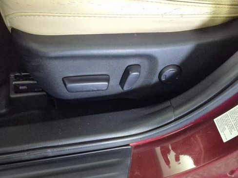 Used 2015 Toyota Avalon XLE image 15