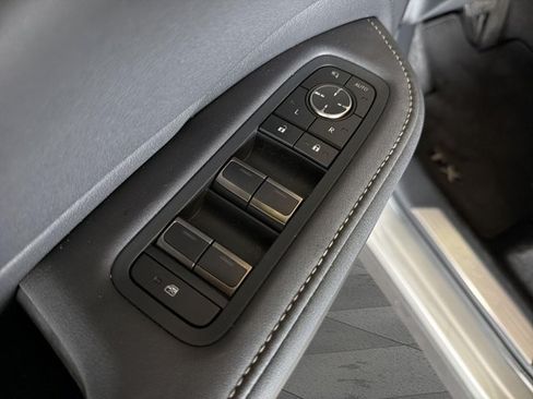 Certified 2025 Lexus TX 350 AWD w/ Convenience Package image 9