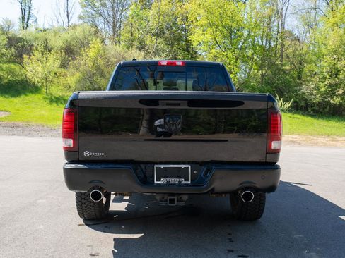 Used 2019 RAM 1500 Classic Warlock AWD/4WD image 4
