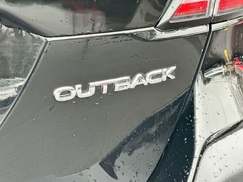 Certified 2025 Subaru Outback Limited image 18