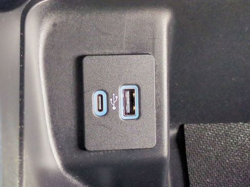 Used 2022 Ford F150 XLT w/ Equipment Group 302A High image 36