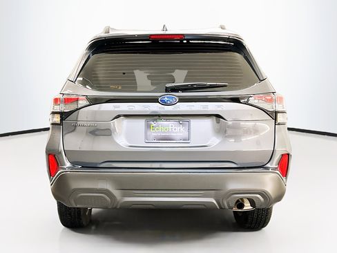Used 2025 Subaru Forester AWD image 7