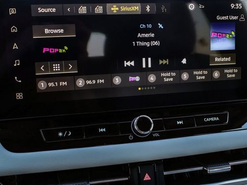 New 2025 Mitsubishi Outlander SEL image 22