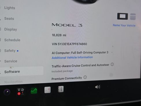Used 2023 Tesla Model 3 Standard Range RWD image 29