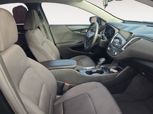 Used 2022 Chevrolet Malibu LT FWD image 15