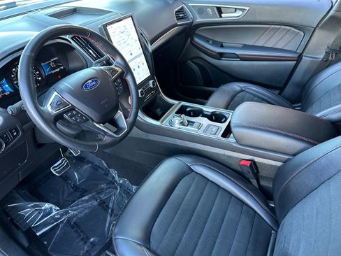Used 2023 Ford Edge ST-Line image 9