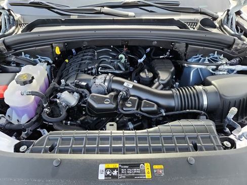 New 2025 Jeep Grand Cherokee Limited w/ Black Appearance Package image 10