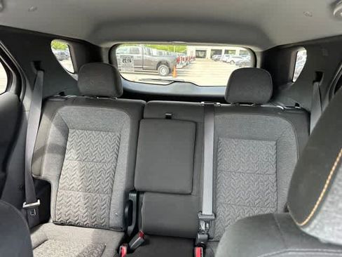 Used 2022 Chevrolet Equinox LT w/ LPO, Floor Liner Package AWD/4WD image 6