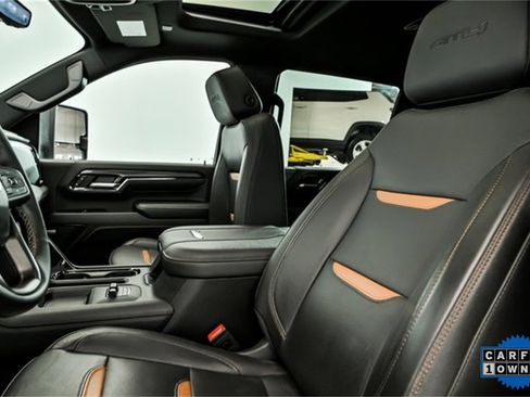 Used 2024 GMC Sierra 2500 AT4 w/ AT4 Premium Plus Package image 12