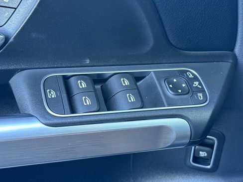 Certified 2024 Mercedes-Benz GLB 250 4MATIC image 12