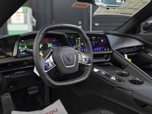 New 2026 Chevrolet Corvette Stingray Preferred Cpe RWD image 27
