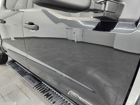 Used 2023 Ford F250 XLT w/ FX4 Off-Road Package image 23