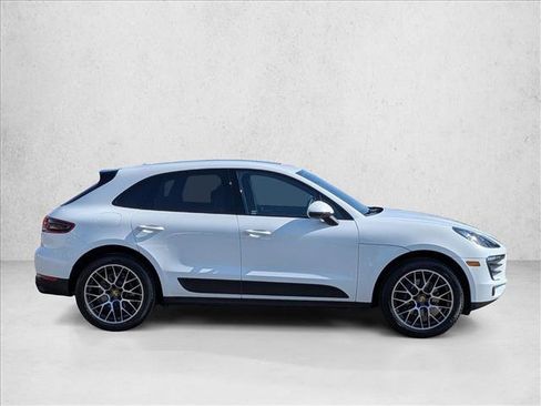 Used 2018 Porsche Macan Sport Edition AWD/4WD image 4