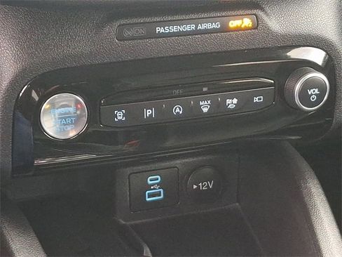 Used 2023 Ford Escape Platinum image 15