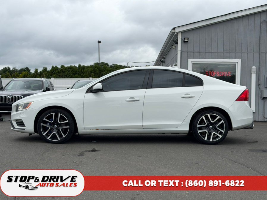 Used 2017 Volvo S60 T5 Dynamic AWD/4WD image 8