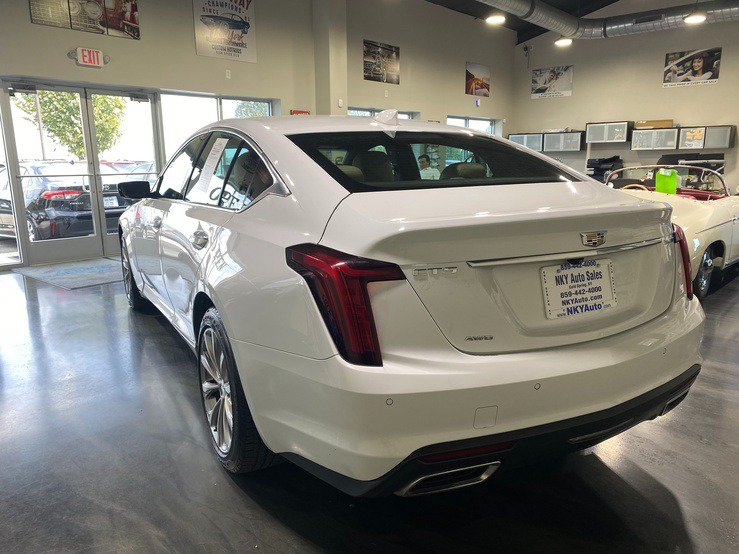 Used 2023 Cadillac CT5 Luxury AWD/4WD image 4