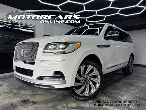 Used 2022 Lincoln Navigator Reserve w/ Equipment Group 201A image 1