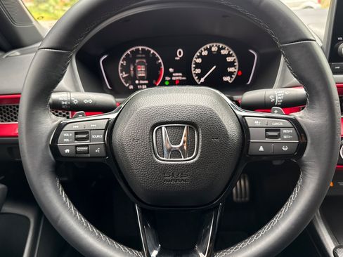 Used 2025 Honda Civic Sport image 27