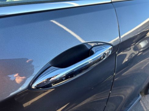 Used 2016 Honda Pilot Elite image 9