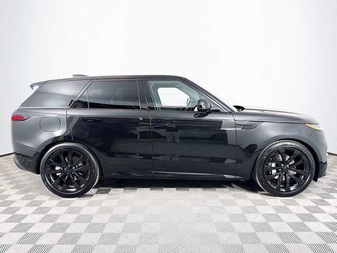 New 2026 Land Rover Range Rover Sport Dynamic SE AWD/4WD image 4