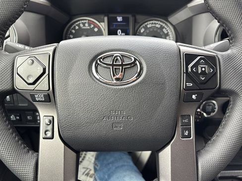 Used 2023 Toyota Tacoma TRD Sport image 26