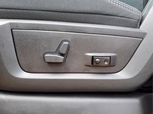 New 2026 RAM 2500 Big Horn AWD/4WD image 20