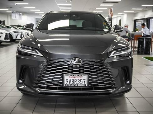 Certified 2025 Lexus RX 350 w/ Convenience Package AWD/4WD image 4