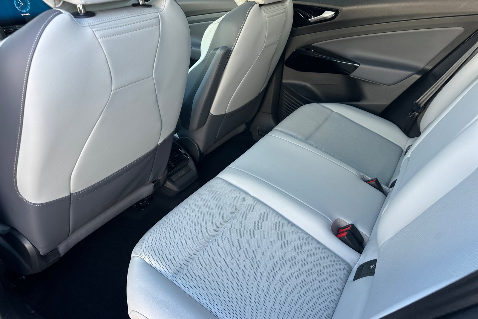 Used 2022 Volkswagen ID.4 Pro S RWD image 12