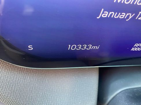 Used 2025 Buick Enclave Sport Touring image 5