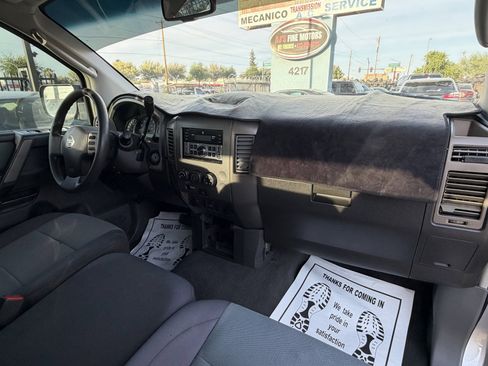 Used 2006 Nissan Titan XE RWD image 11