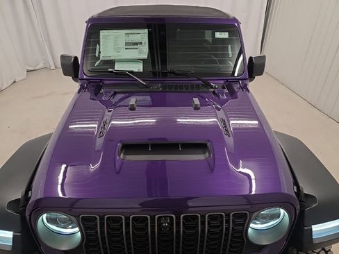 New 2026 Jeep Wrangler Unlimited Rubicon 392 w/ Quick Order Package 27X Moab AWD/4WD image 11