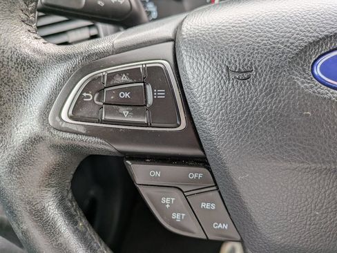 Used 2018 Ford EcoSport SE FWD image 25