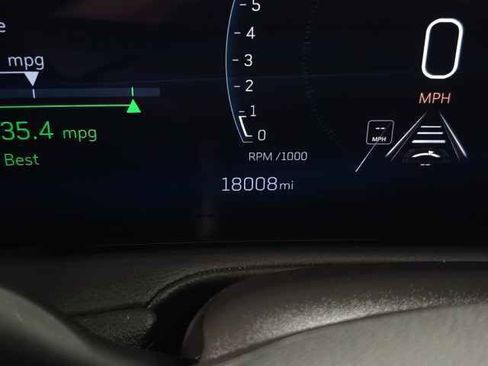 Certified 2025 Cadillac XT4 Premium Luxury image 24