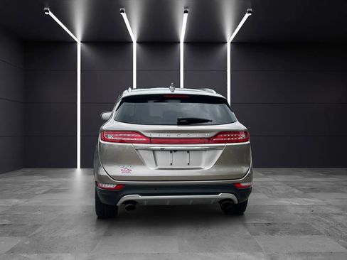 Used 2019 Lincoln MKC Reserve w/ MKC Climate Package image 5