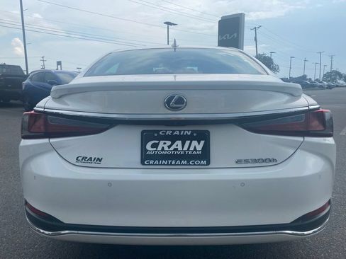 Used 2021 Lexus ES 300h w/ Premium Package FWD image 6