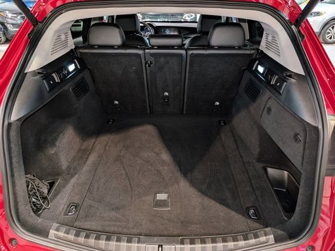 Used 2019 Alfa Romeo Stelvio AWD image 24