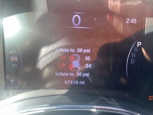 Used 2021 Jeep Grand Cherokee Laredo X image 14