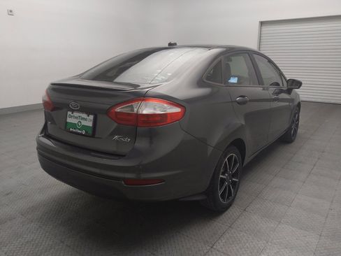 Used 2016 Ford Fiesta SE w/ Equipment Group 201A FWD image 9