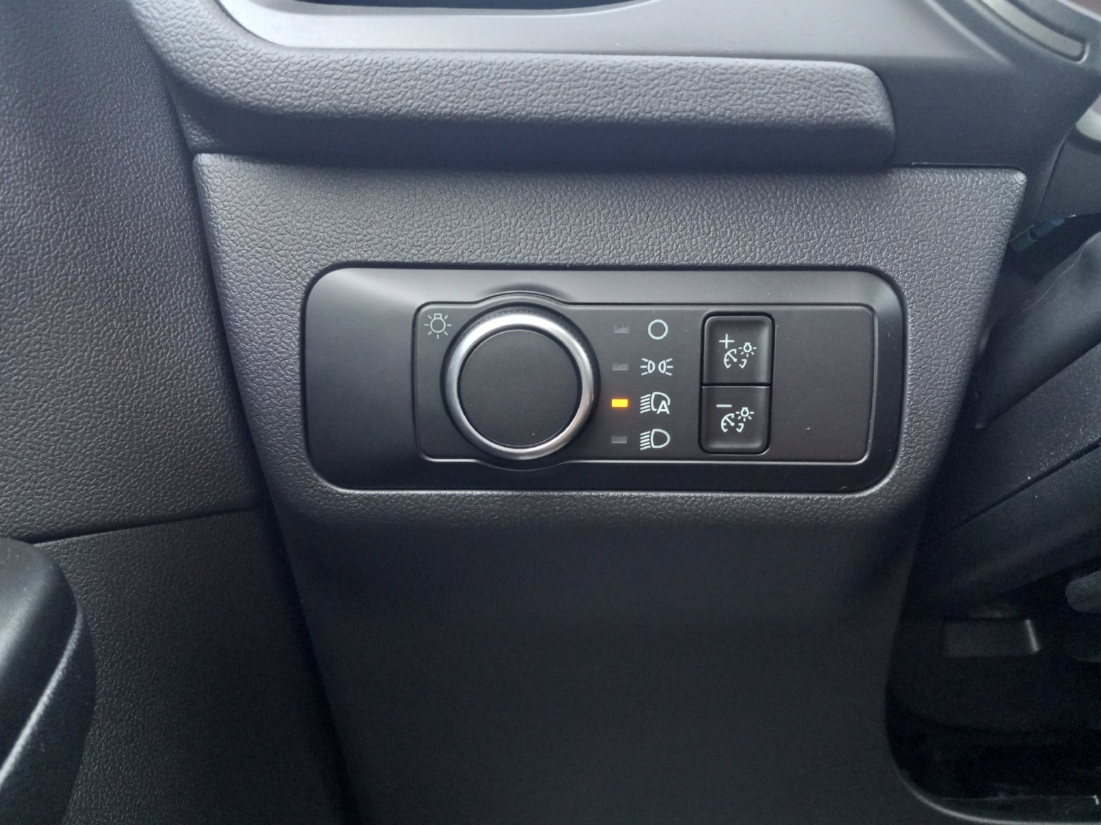 Used 2026 Ford Escape Active AWD/4WD image 19