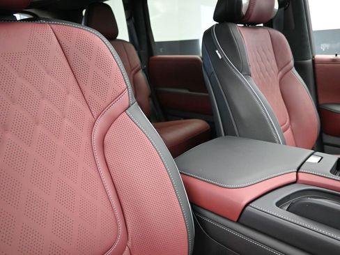 New 2026 INFINITI QX80 Autograph w/ Premium Cargo Package image 28