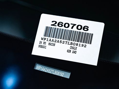 New 2026 Porsche Macan image 34