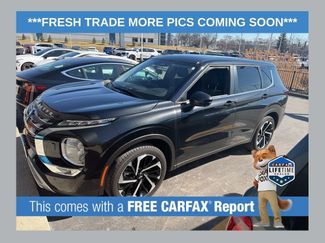 Used 2024 Mitsubishi Outlander SE video 1